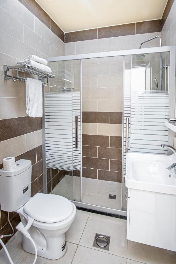 Al Riyati Hotel Apartments Акаба Екстер'єр фото