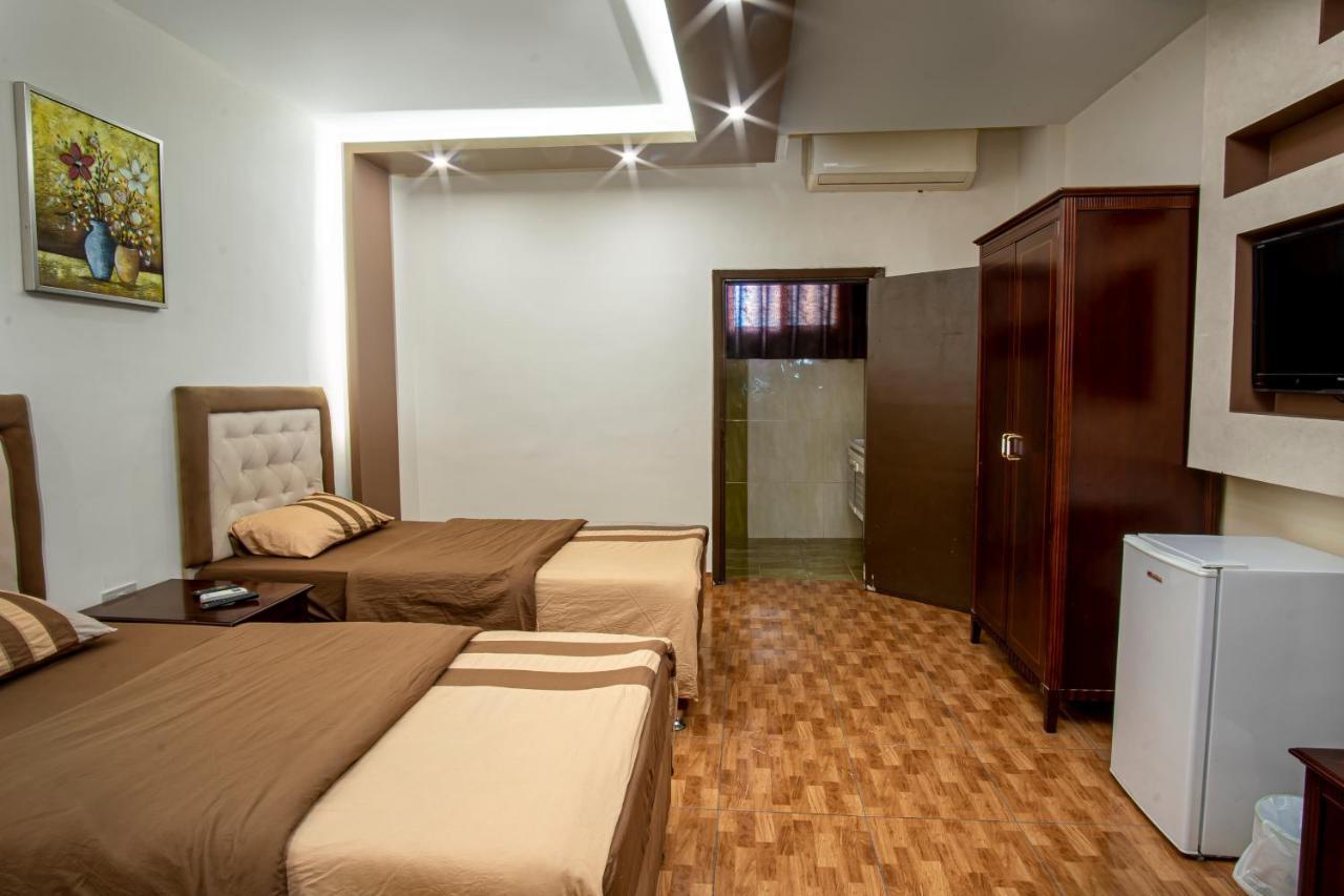 Al Riyati Hotel Apartments Акаба Екстер'єр фото