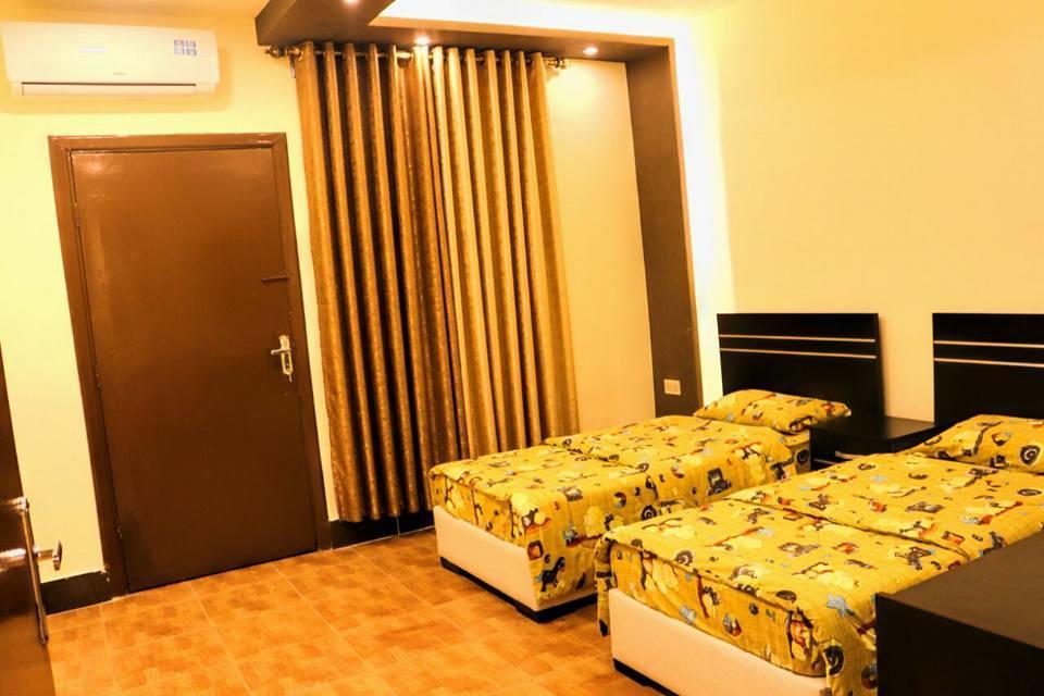 Al Riyati Hotel Apartments Акаба Екстер'єр фото