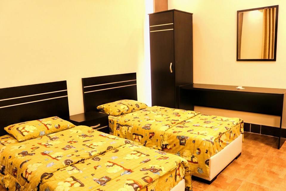 Al Riyati Hotel Apartments Акаба Екстер'єр фото